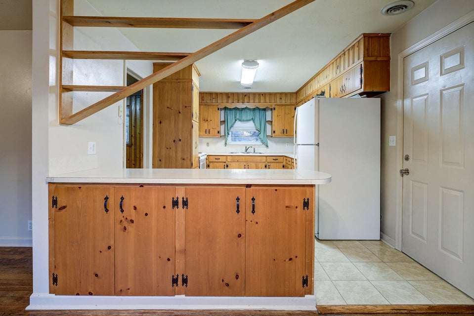 Photo #14: 129 Suncrest Street