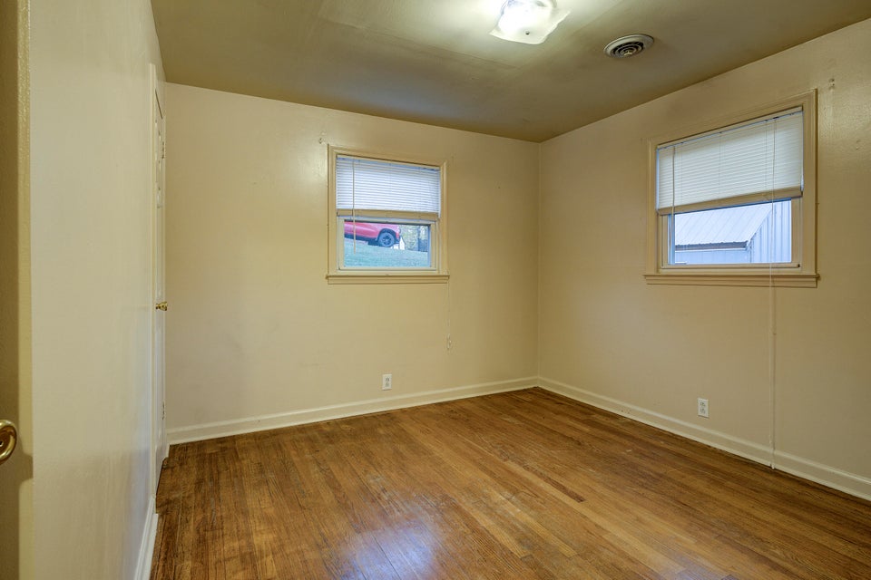 Photo #25: 129 Suncrest Street