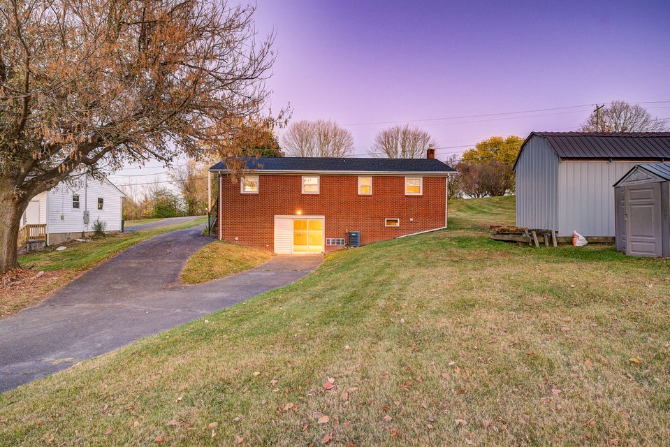 Photo #44: 129 Suncrest Street