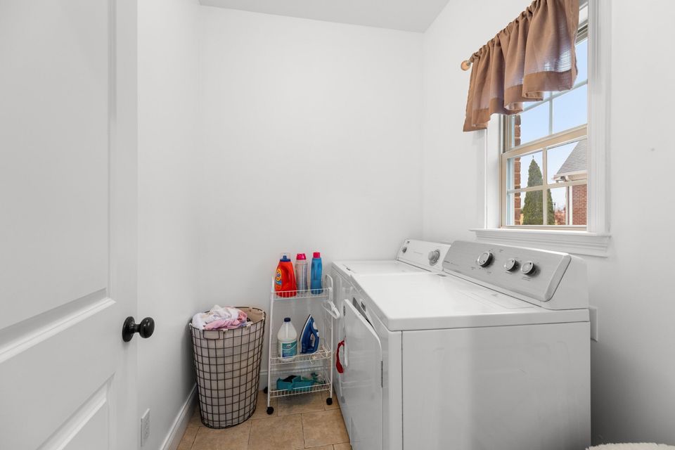 Photo #11: 5214 Aspen Avenue