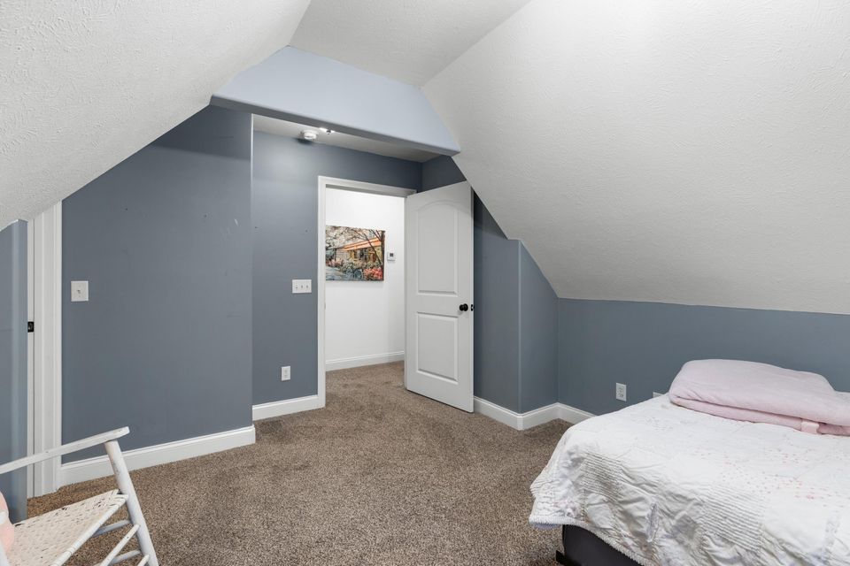 Photo #24: 5214 Aspen Avenue