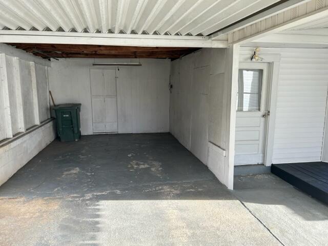 Photo #16: 609 Beech Street