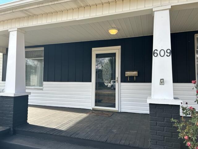 Photo #2: 609 Beech Street