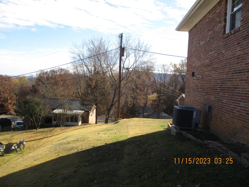 Photo #6: 2041 Louita Avenue