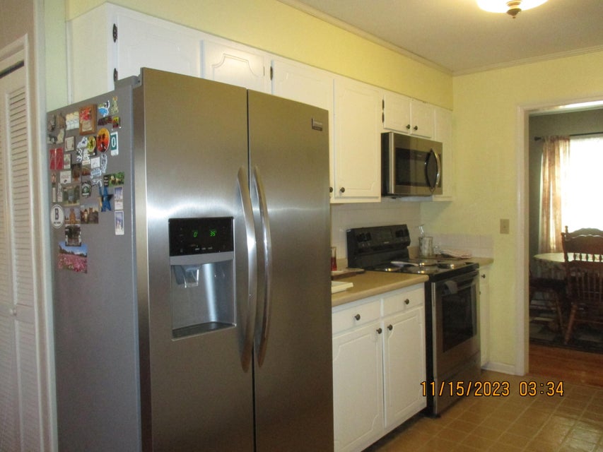 Photo #13: 2041 Louita Avenue