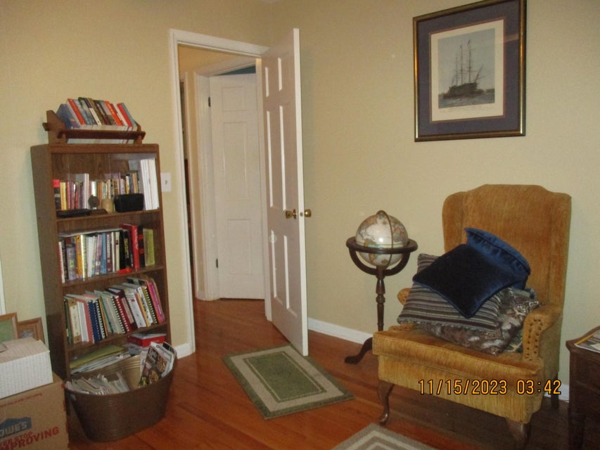 Photo #18: 2041 Louita Avenue