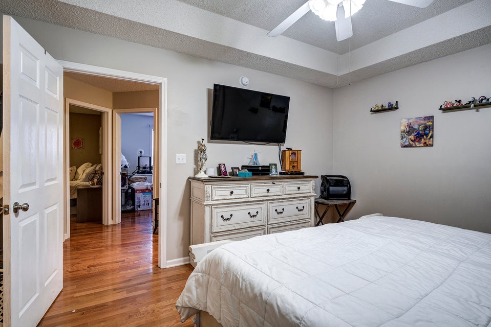 Photo #25: 1625 Sevier Terrace Drive