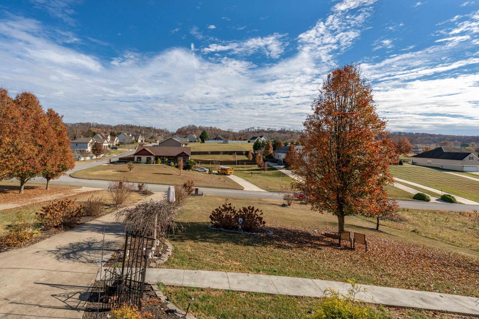 Photo #55: 141 Olde Farm Drive