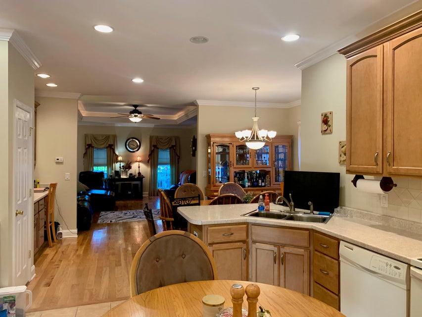 Photo #19: 12763 Westmoreland Drive