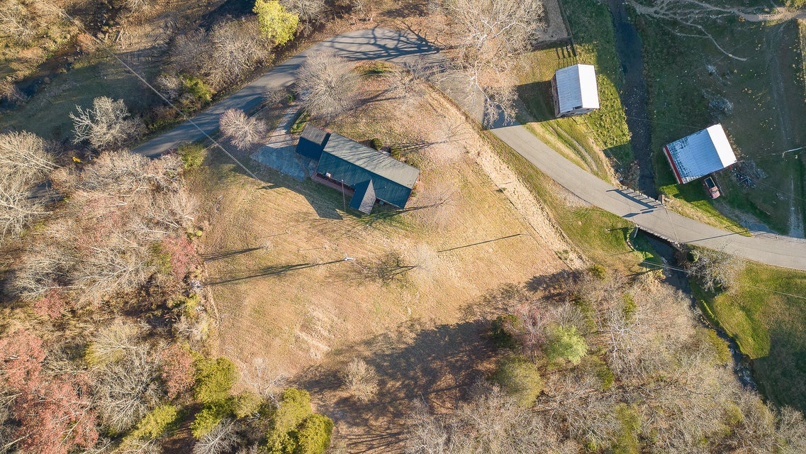 Photo #61: 1549 Valley Creek Road