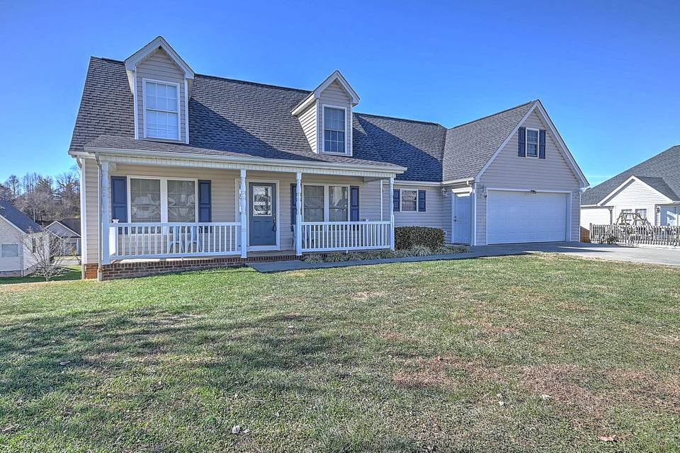 Photo #3: 474 Elbert Way