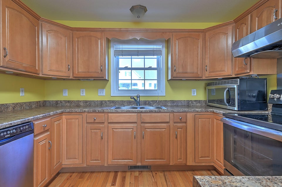 Photo #13: 474 Elbert Way