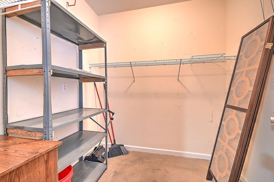 Photo #25: 474 Elbert Way