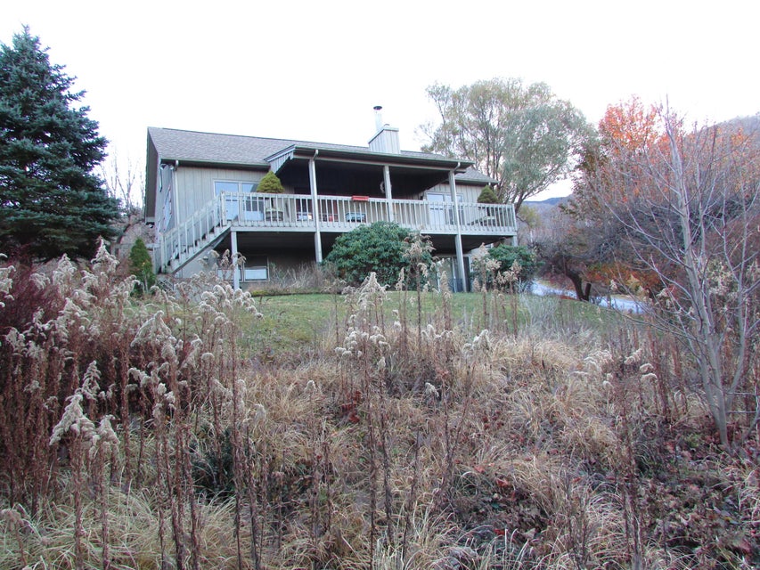 Photo #18: 105 Orchard Meadows