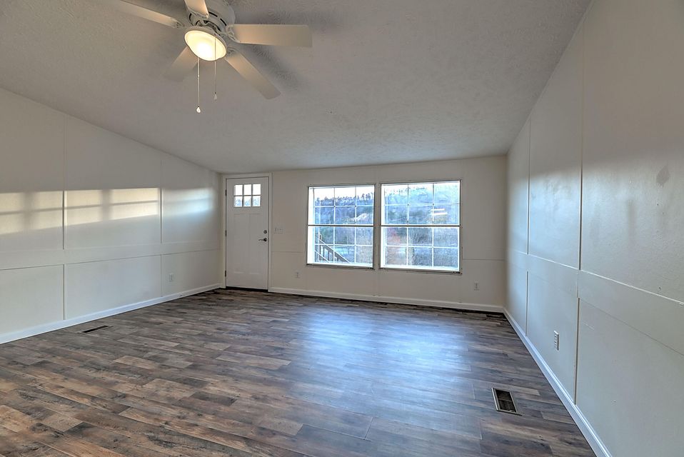 Photo #7: 340 Westfield Drive