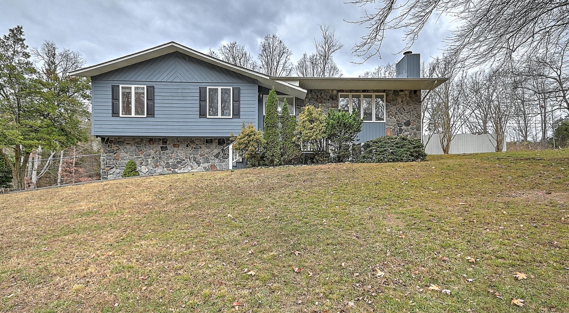 Photo #2: 1924 Birchwood Rd