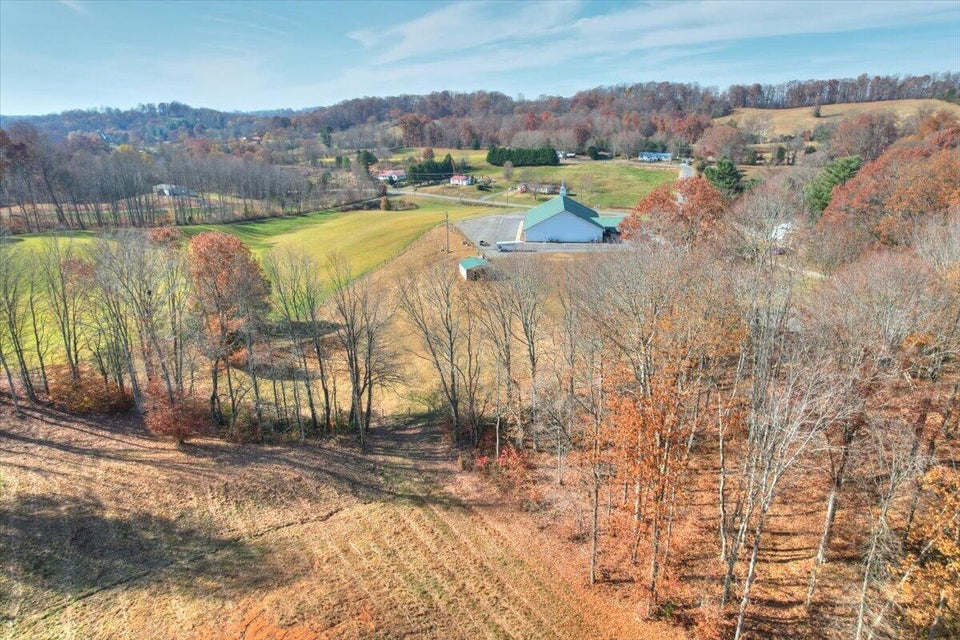 Photo #37: 1030 Old Boones Creek Road