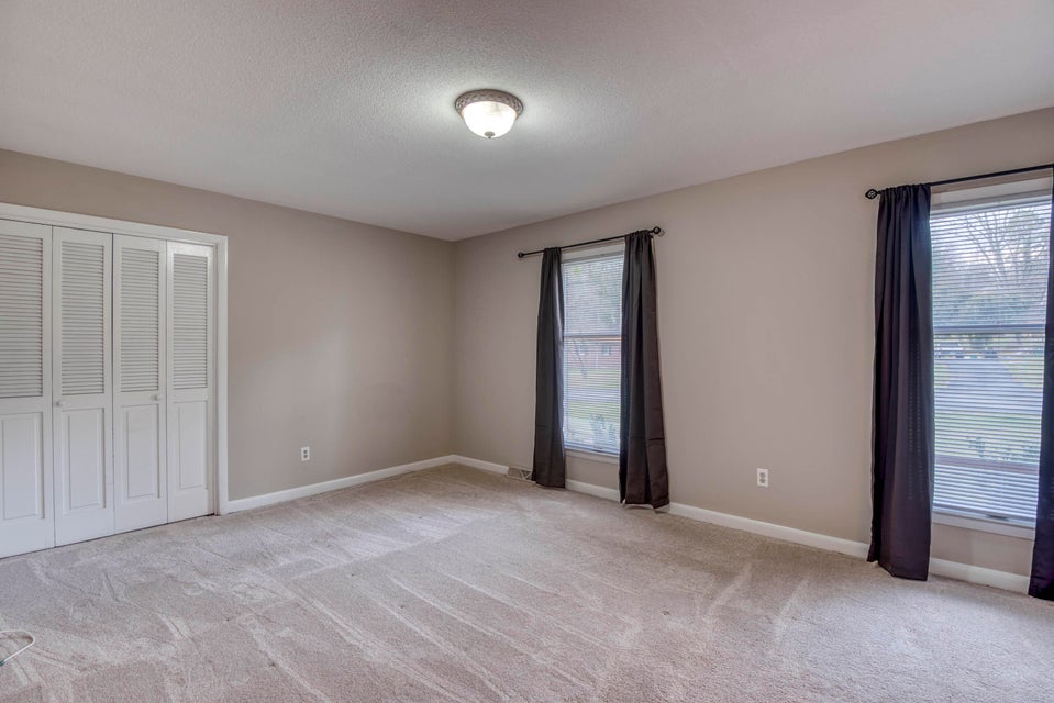Photo #12: 460 Oak Hill Street
