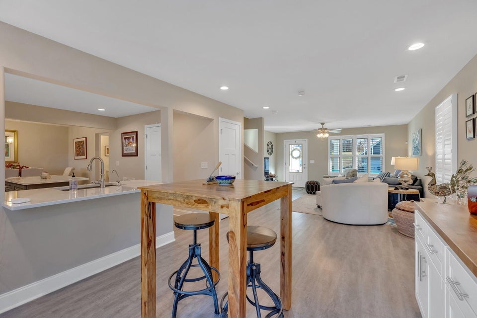 Photo #14: 1193 Lemongrass Drive