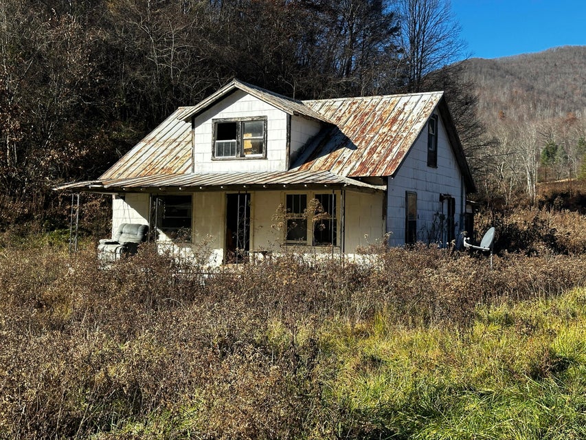 Photo #17: 28651 Poor Valley Road