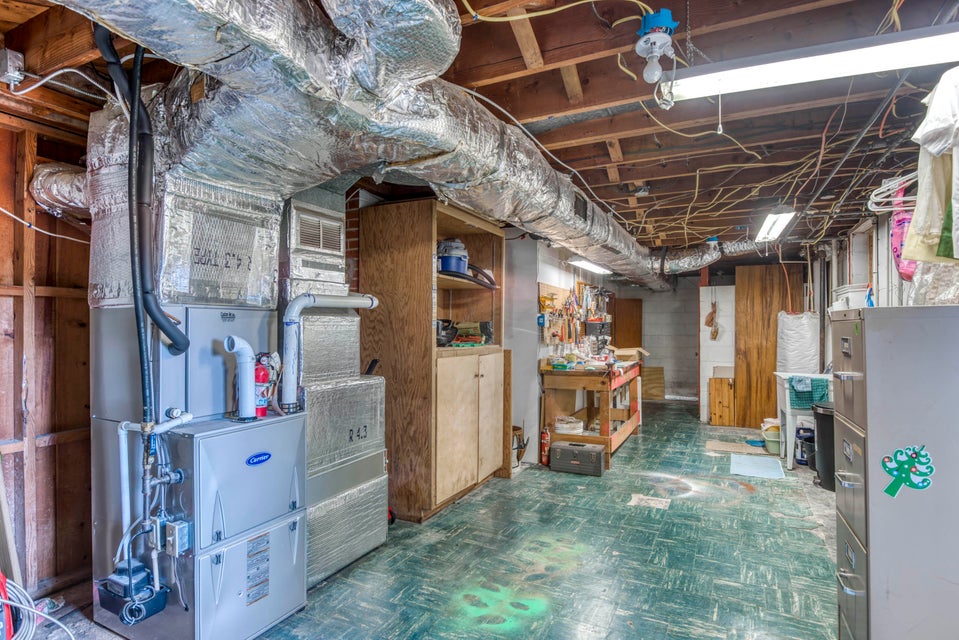 Photo #37: 128 Hemlock Street