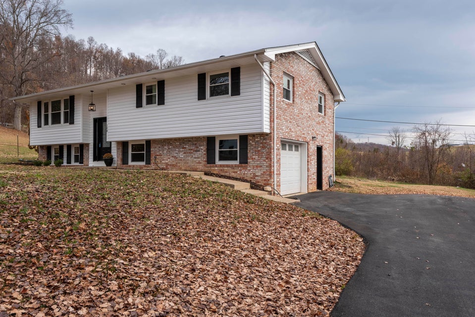 Photo #4: 108 Lemay Drive
