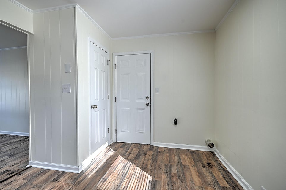 Photo #12: 140 Springdale Road