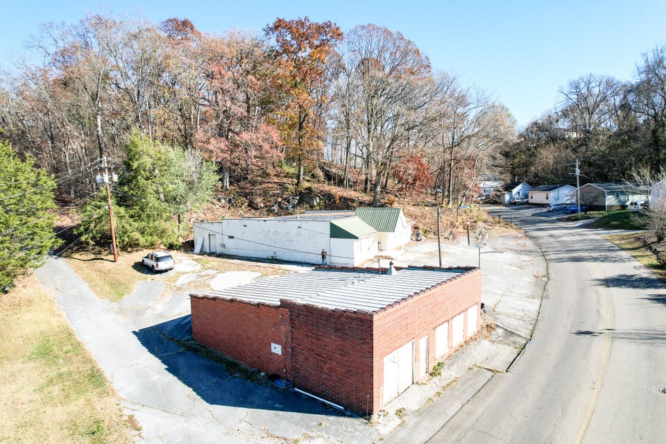 Photo #5: 142 Baileyton Road