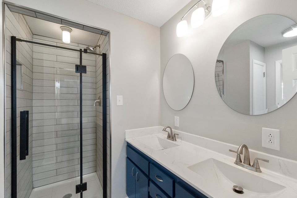 Photo #25: 112 Wayfair Drive