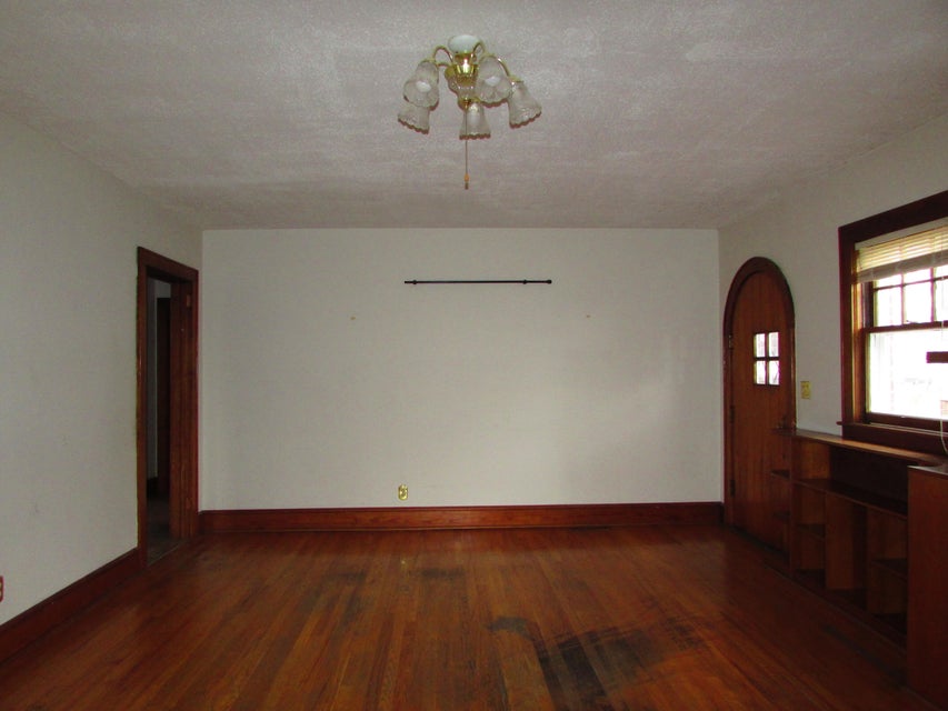 Photo #33: 402 East C Street