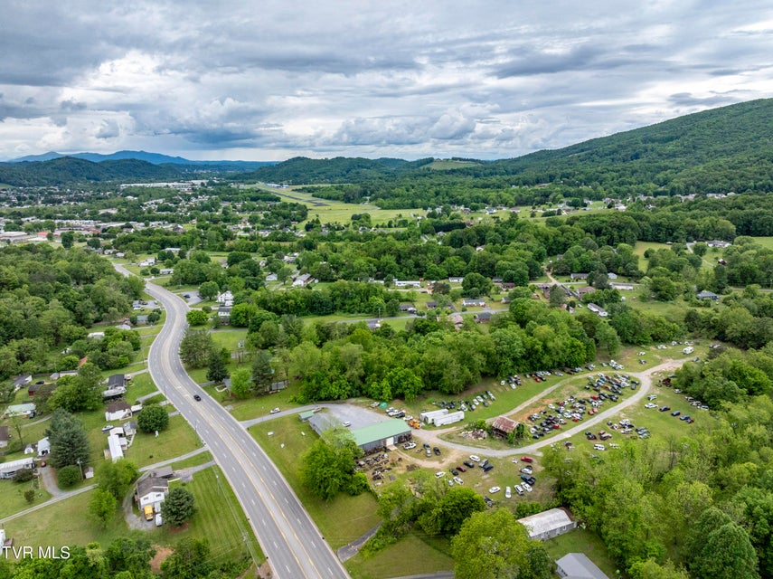 Photo #14: 823 Highway 91 