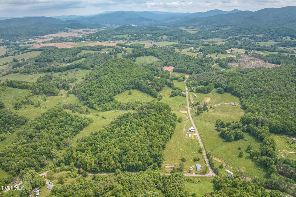 Photo #8: Tbd Crackers Neck Road