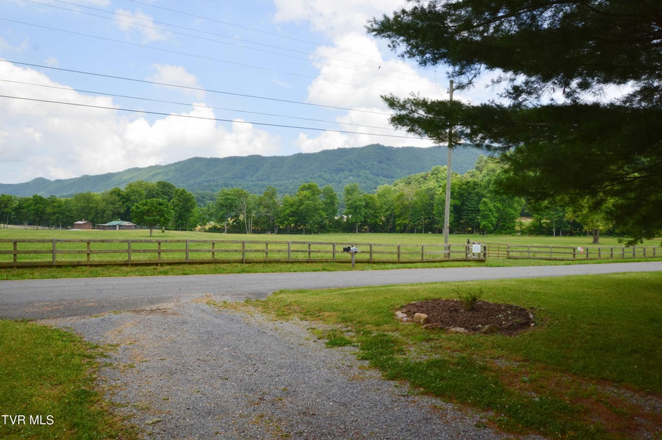 Photo #31: 2020 Upper Stone Mtn Road