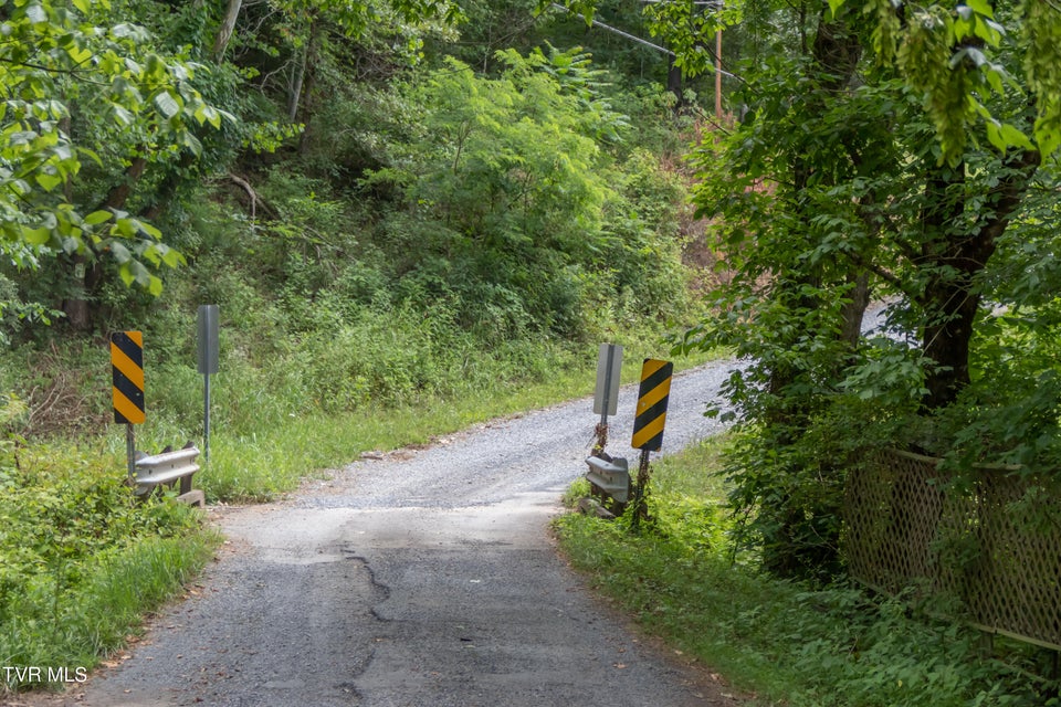 Photo #16: Tbd Barnrock Road