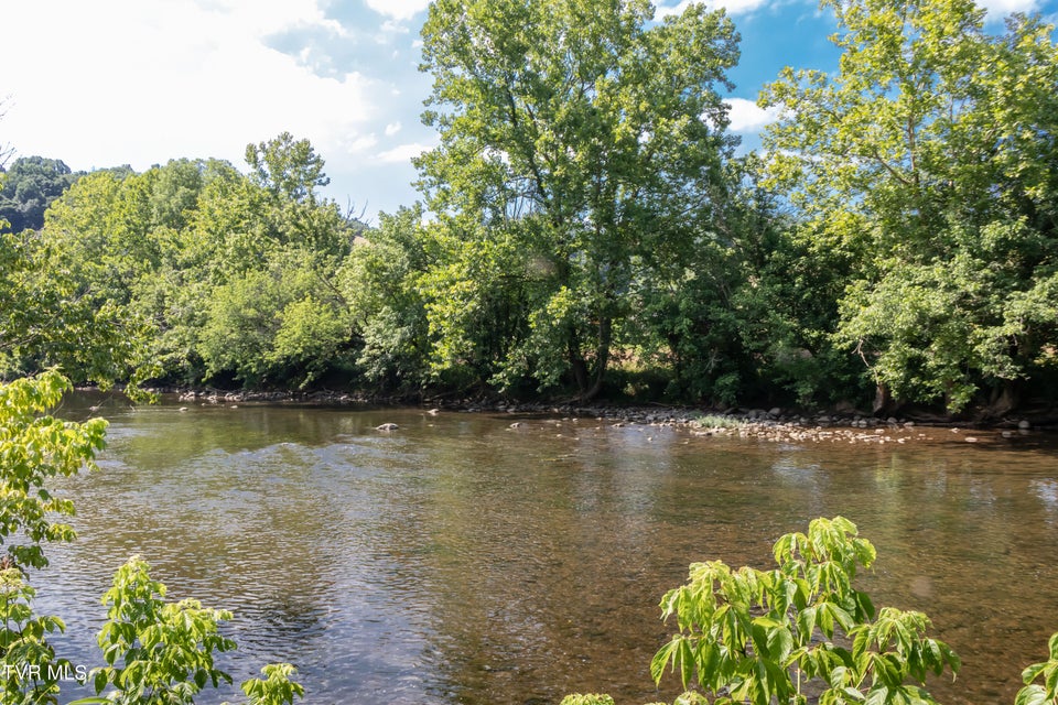 Photo #5: Tbd Barnrock Road