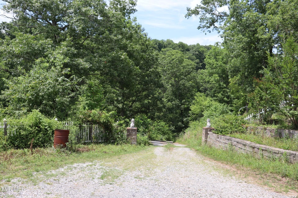Photo #48: 2497 Upper Copper Creek Road