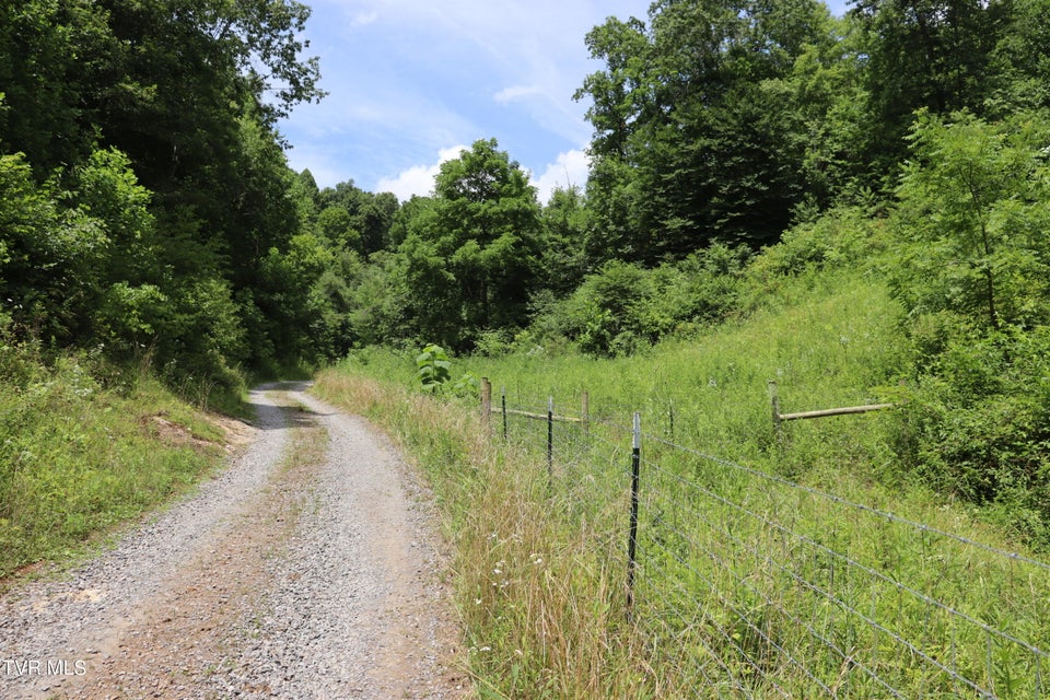 Photo #68: 2497 Upper Copper Creek Road