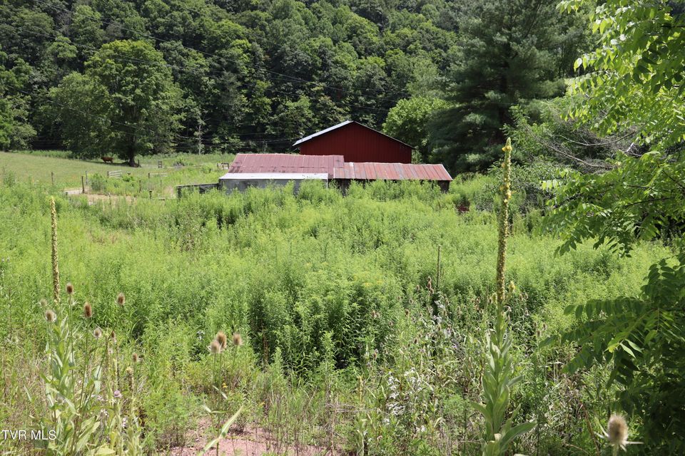 Photo #77: 2497 Upper Copper Creek Road