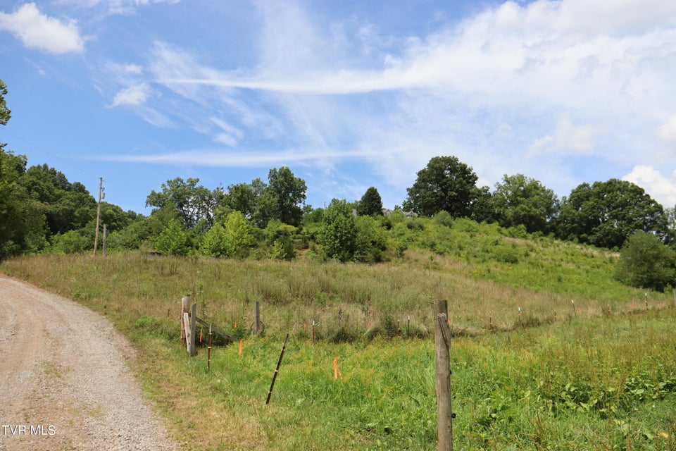 Photo #89: 2497 Upper Copper Creek Road
