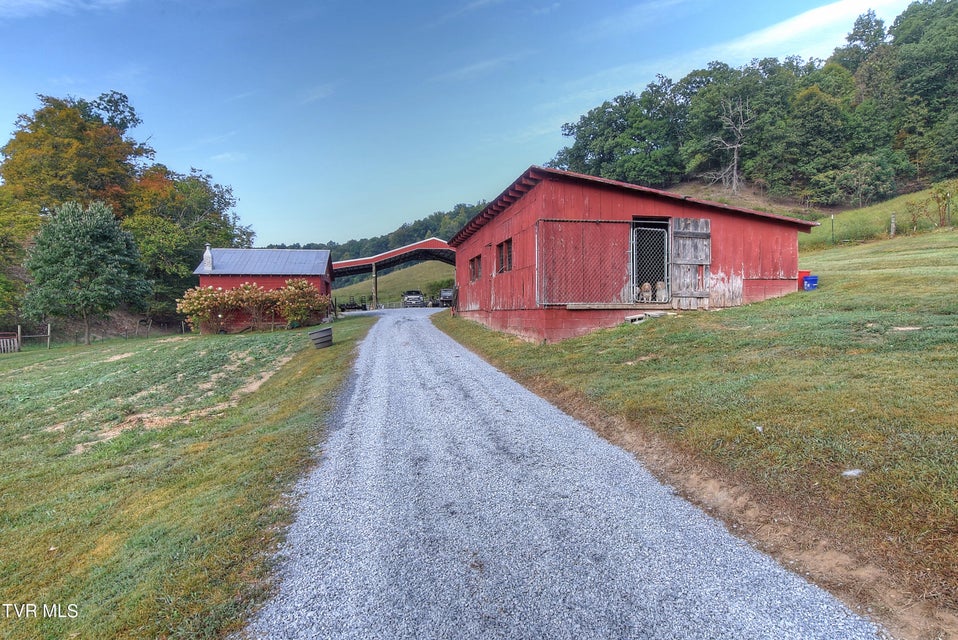 Photo #42: 1579 Bristol Highway