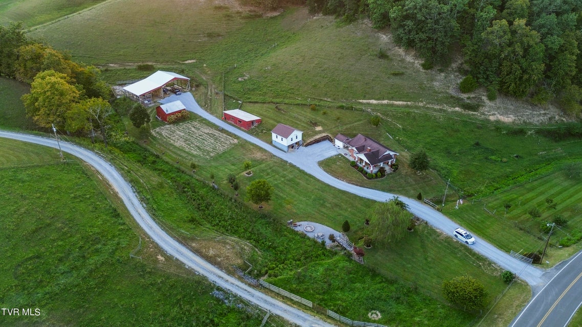 Photo #56: 1579 Bristol Highway