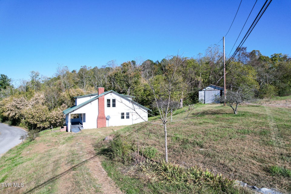 Photo #34: 40 Iron Bridge Road