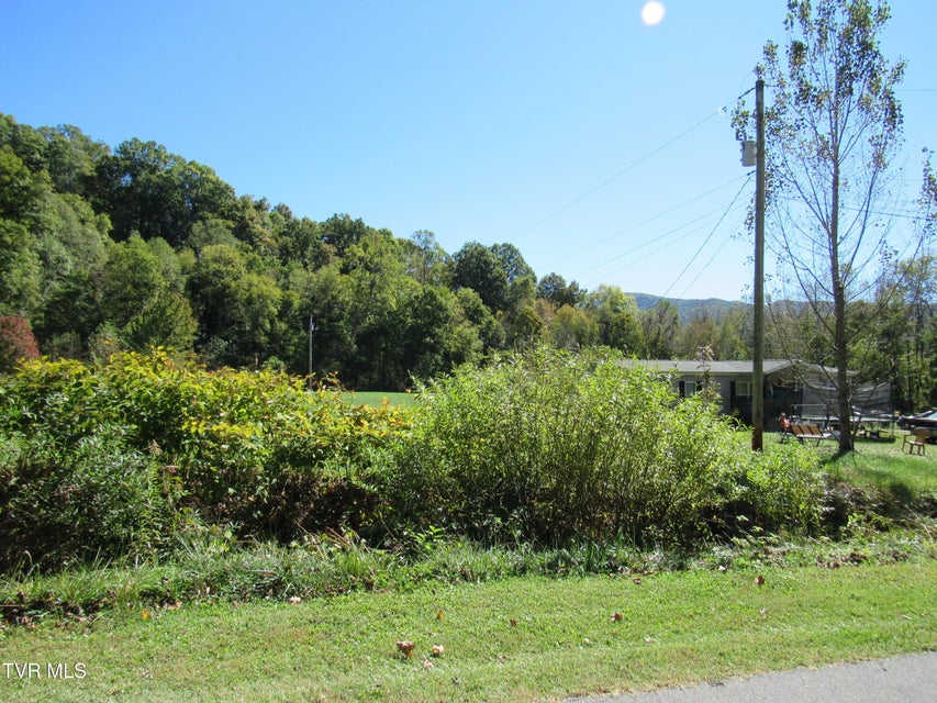 Photo #10: 204 Bulldog Hollow Road