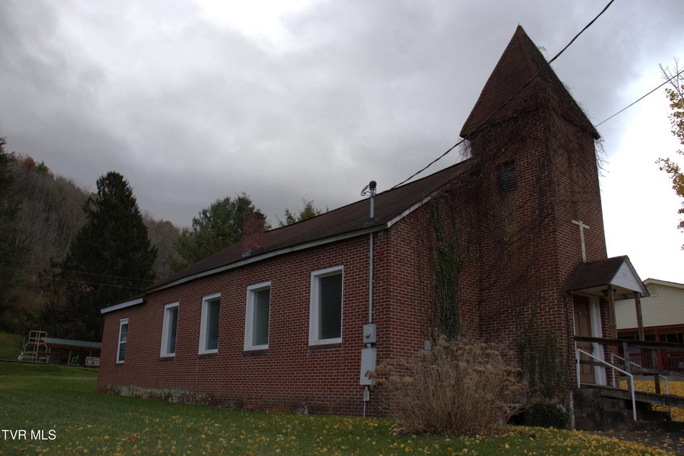 Photo #9: 313 Kentucky Avenue