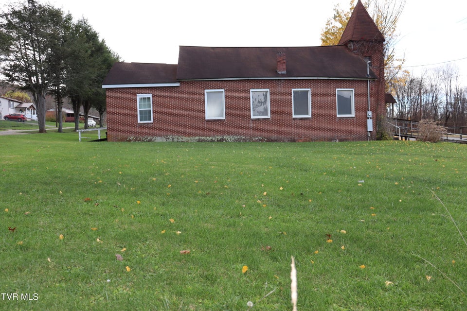 Photo #6: 309 Kentucky Avenue