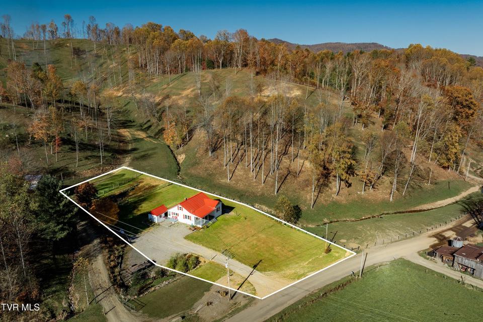 Photo #4: 1128 Drakes Creek Road