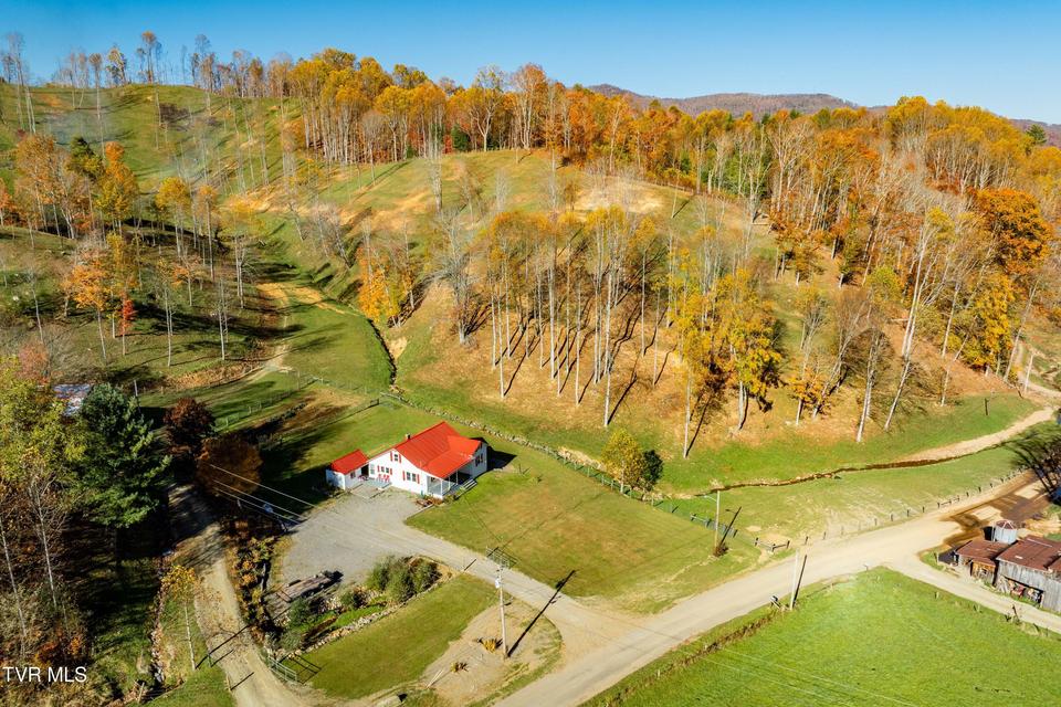 Photo #5: 1128 Drakes Creek Road
