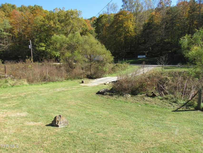 Photo #43: 777 Possum Hollow Road