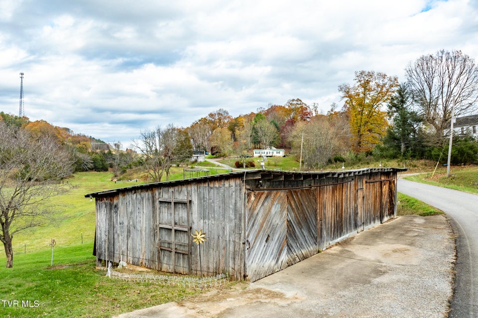 Photo #7: 2365 Jearolstown Road Road