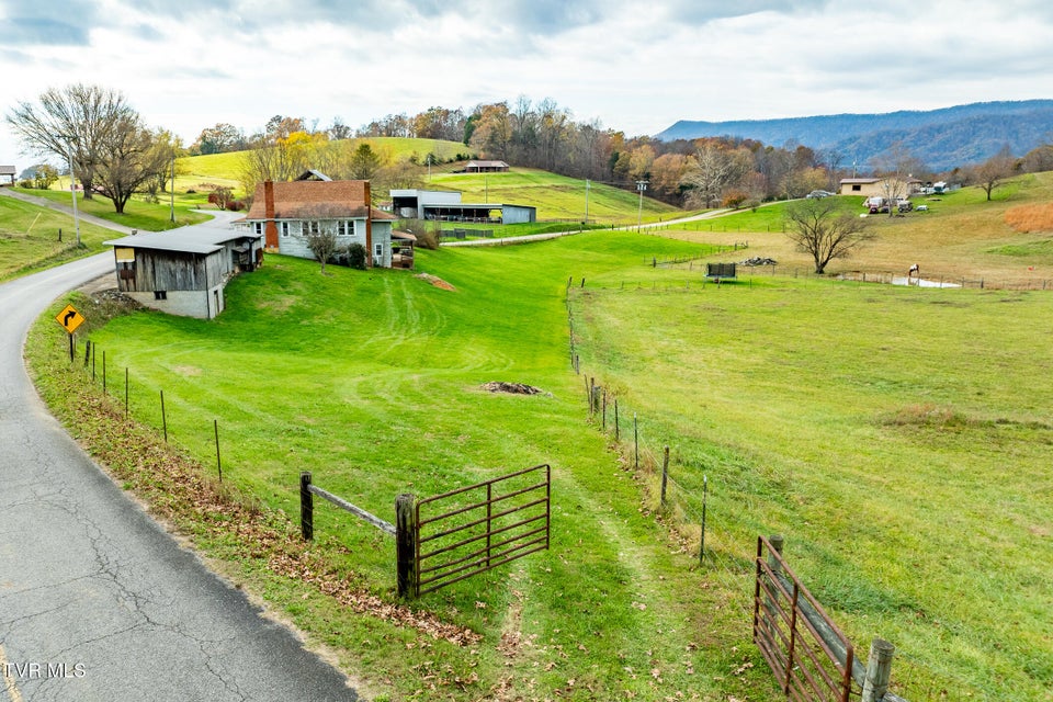 Photo #9: 2365 Jearolstown Road Road